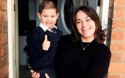 Oscar, six ans qui a lutté contre une forme rare de leucémie retourne enfin à l’école sans cancer